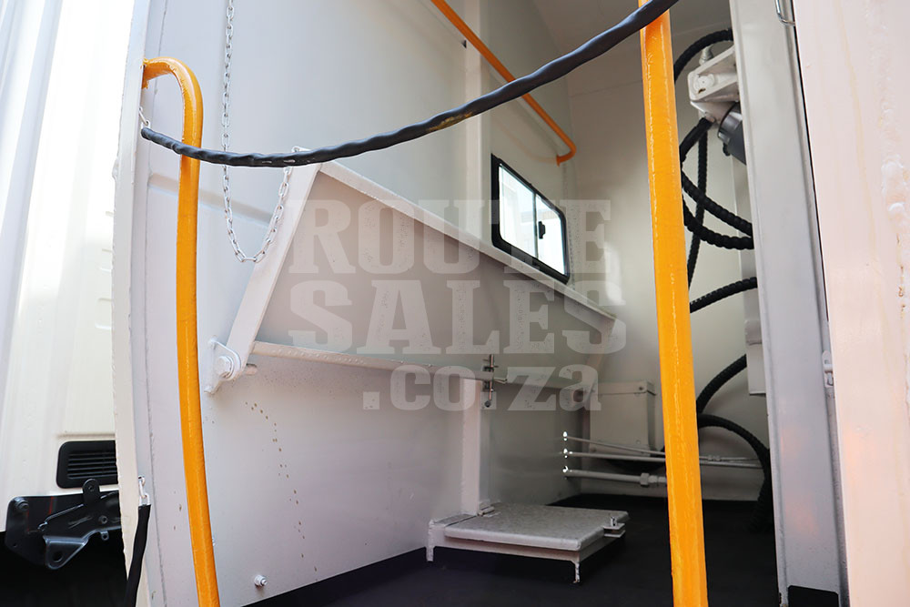20m³ / 22m³ Gigapack Compactor - Image 8