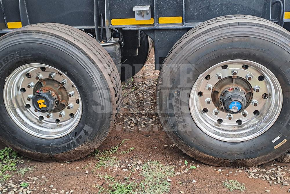 20m³ Side Tipper Link - Image 3