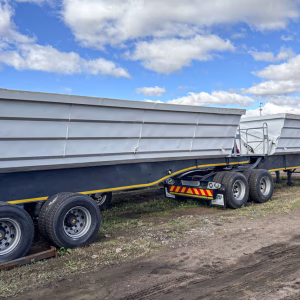 Side Tipper (TW12370)